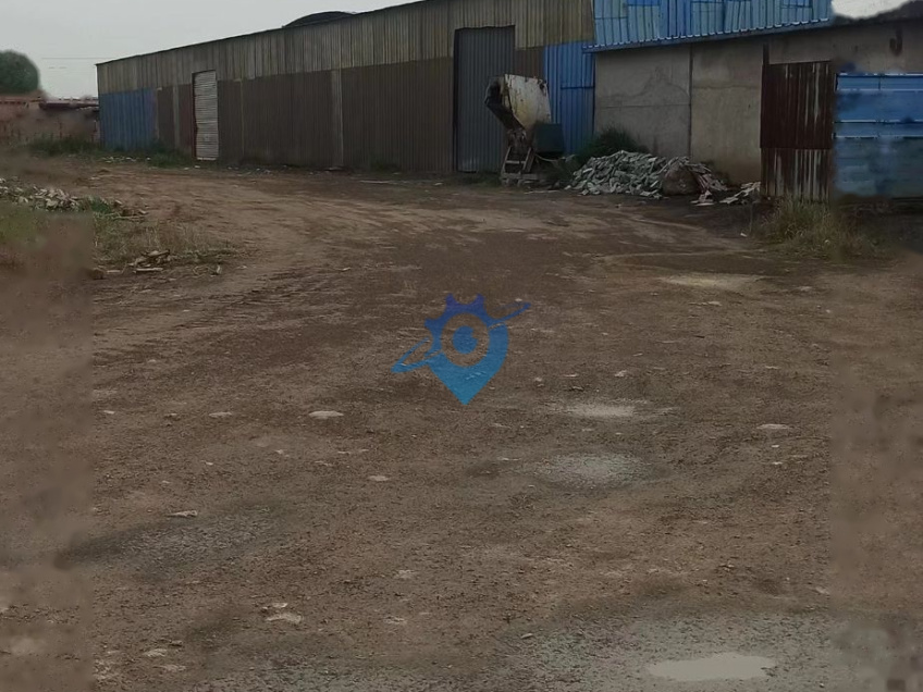 价格低廉，交通便利，水电齐全。价格好商量