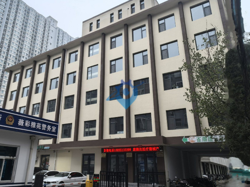 太原办公写字楼产业园迎泽区建设路办公室出租众创空间工位出租代理记账公司注册