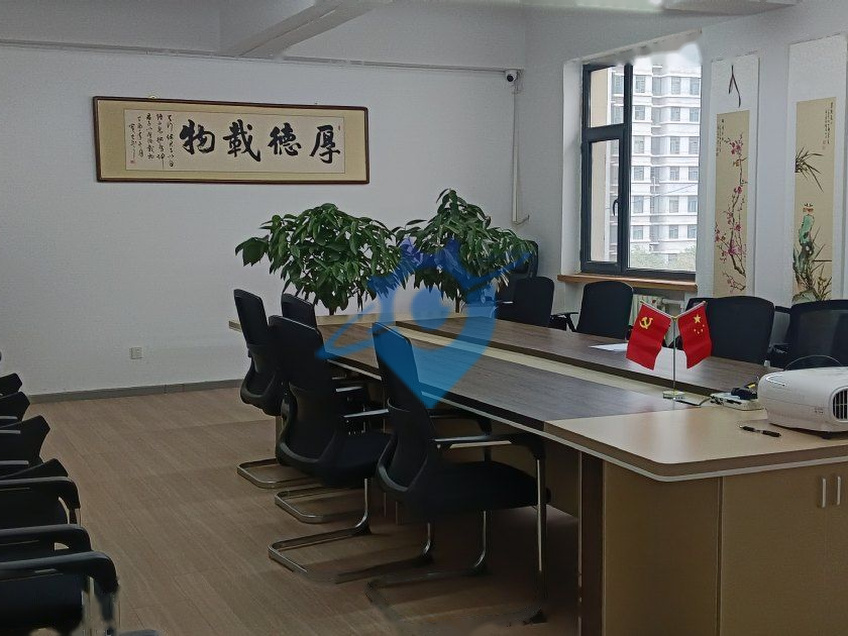 太原办公写字楼产业园迎泽区建设路办公室出租众创空间工位出租代理记账公司注册
